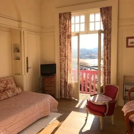 Apartment Saint-jean-de-luz, 1 Piece, 2 Personnes - Fr-1-4-510 Saint-Jean-de-Luz
